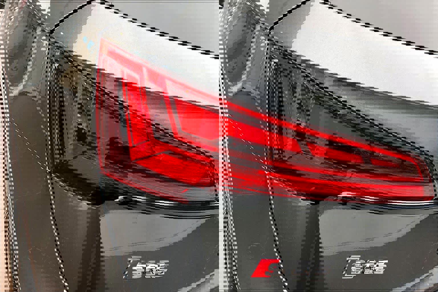 Used 2021 Audi SQ5 Premium Plus w/ Premium Plus Package image 26