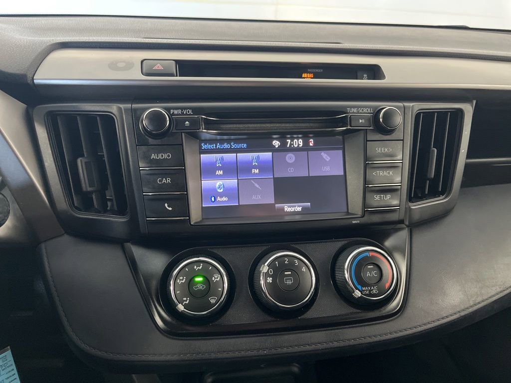 Used 2016 Toyota RAV4 LE AWD/4WD image 61