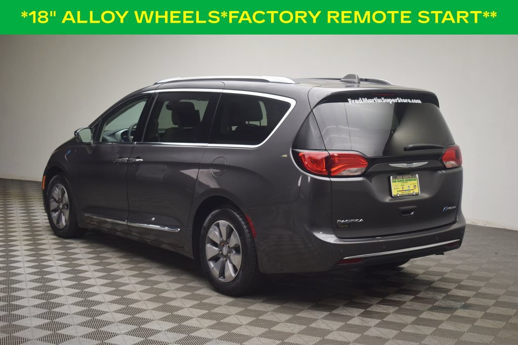 Used 2020 Chrysler Pacifica Limited FWD image 6