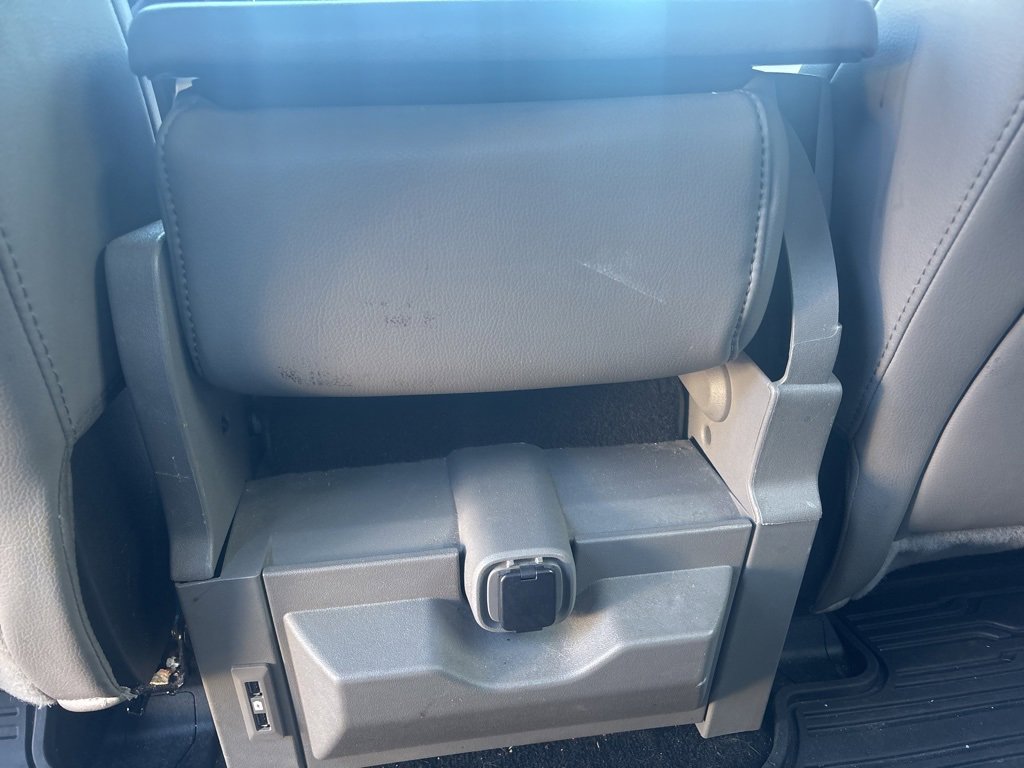 Used 2019 Ford F150 Lariat image 29