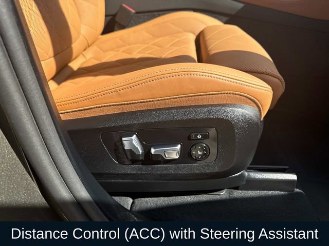 Used 2026 BMW X5 sDrive40i w/ Executive Package image 19