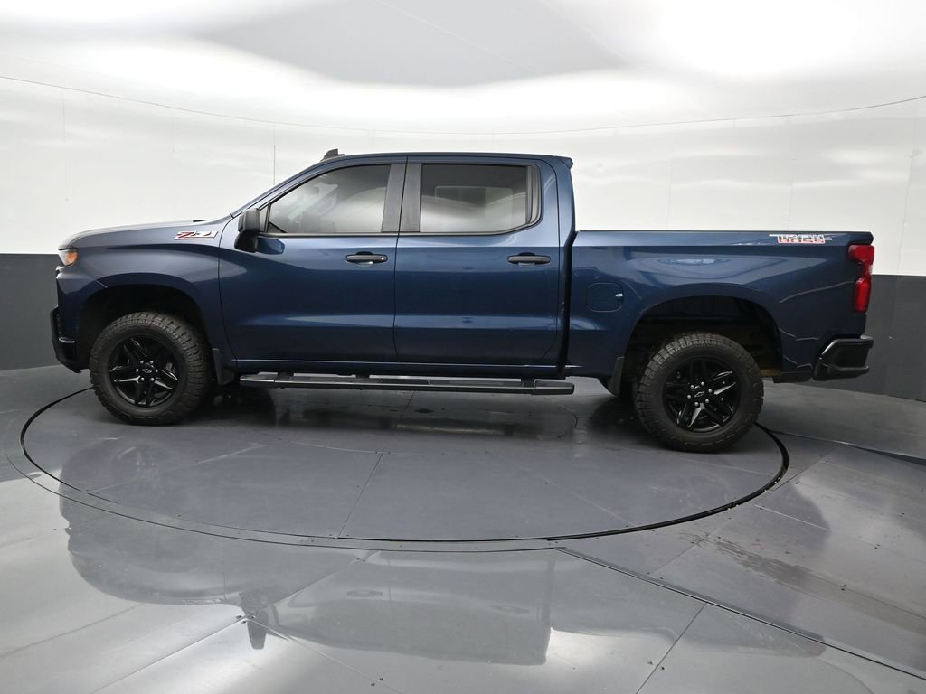 Used 2021 Chevrolet Silverado 1500 Custom Trail Boss AWD/4WD image 2