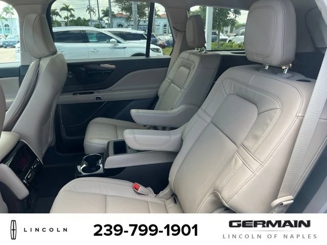 Used 2024 Lincoln Aviator Reserve w/ Equipment Group 201A RWD image 14
