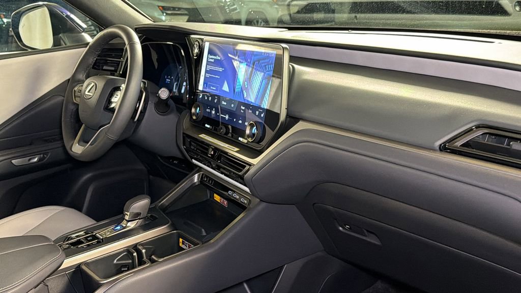 Used 2025 Lexus TX 350 AWD w/ Technology Package image 10