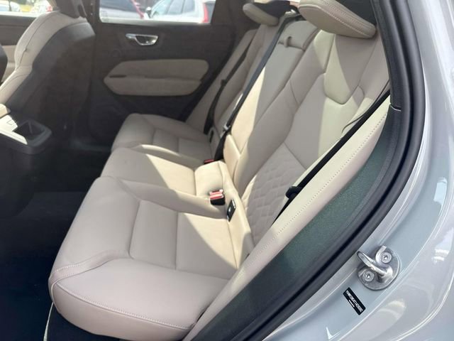 New 2026 Volvo XC60 B5 Plus w/ Protection Package Premier image 17