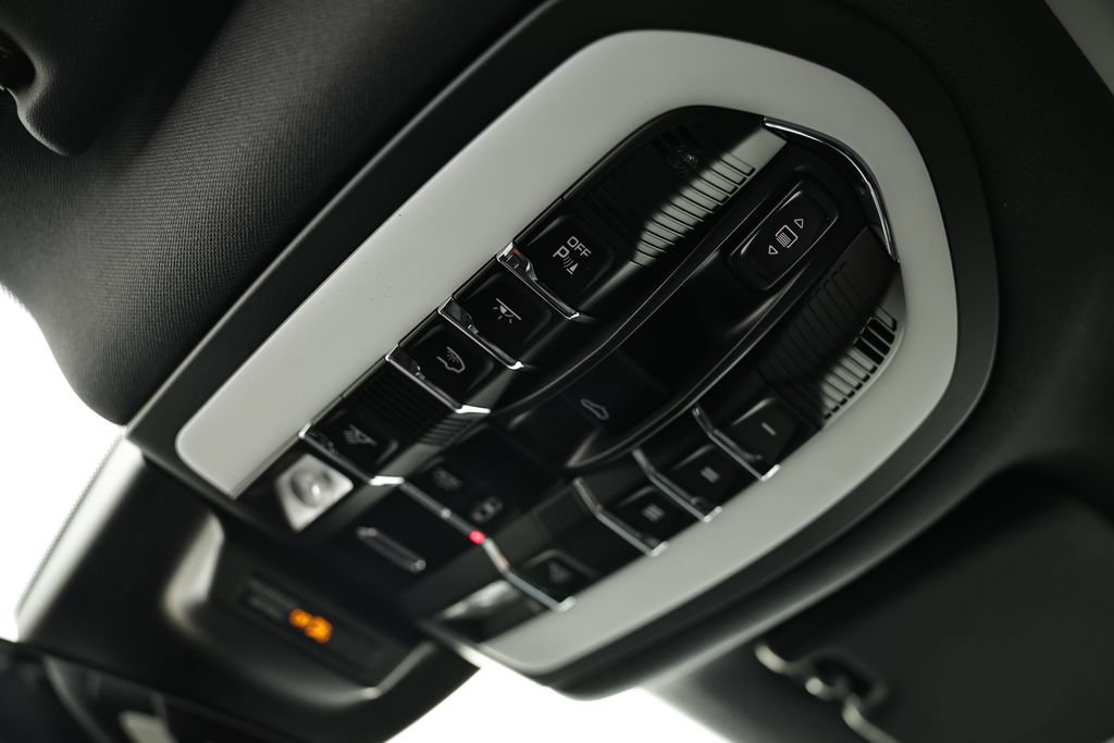 New 2026 Porsche Macan S AWD/4WD image 42