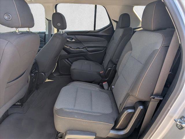 Used 2020 Chevrolet Traverse LT w/ Driver Confidence II Package image 17