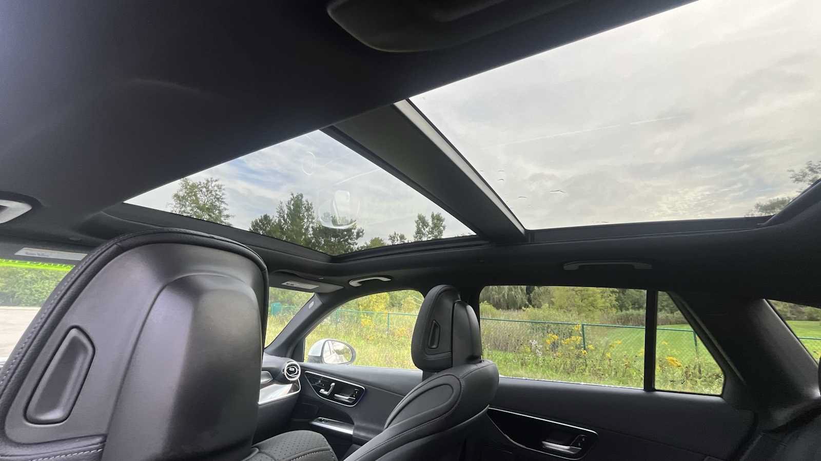 Used 2026 Mercedes-Benz GLC 300 4MATIC image 35