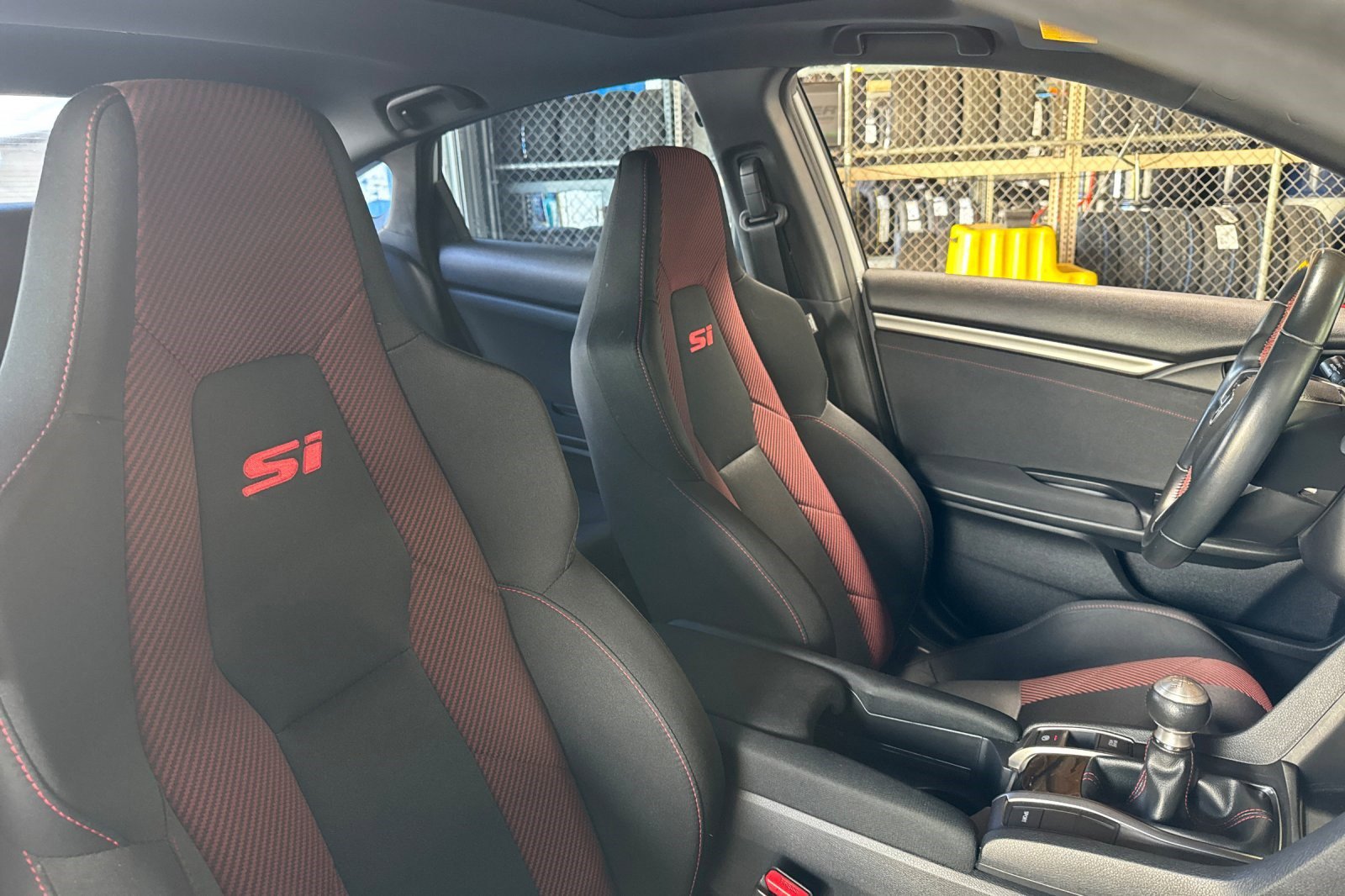 Used 2020 Honda Civic Si image 32