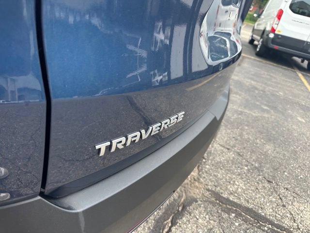 Used 2023 Chevrolet Traverse LT FWD image 25