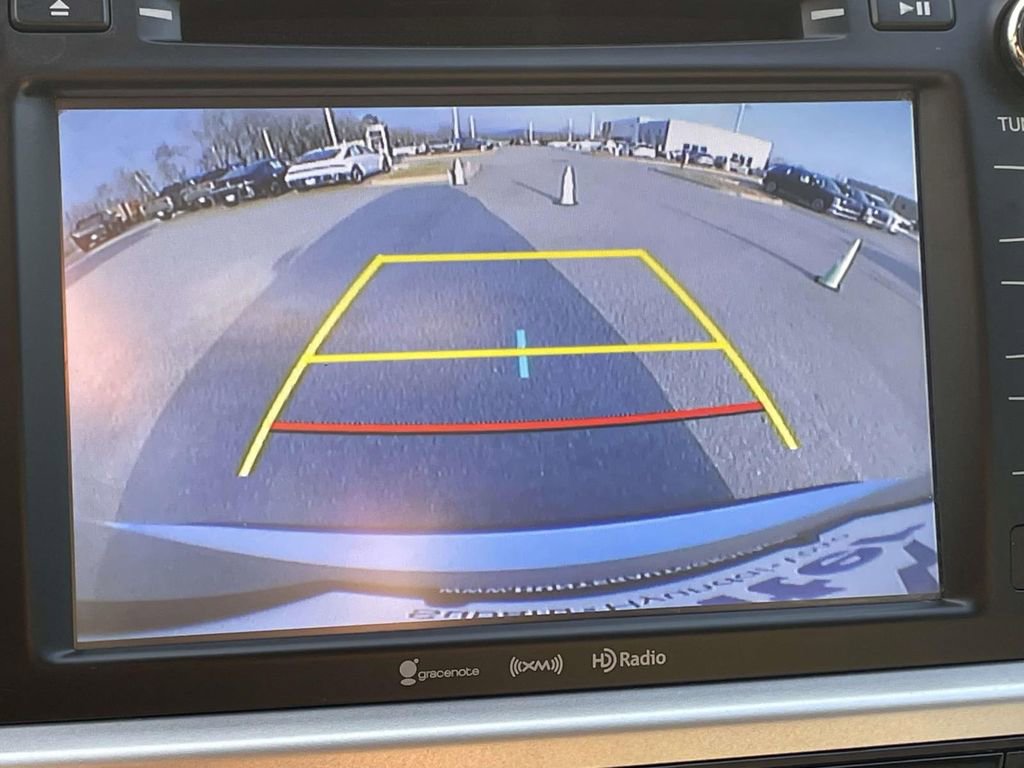 Used 2017 Toyota Highlander Limited image 21