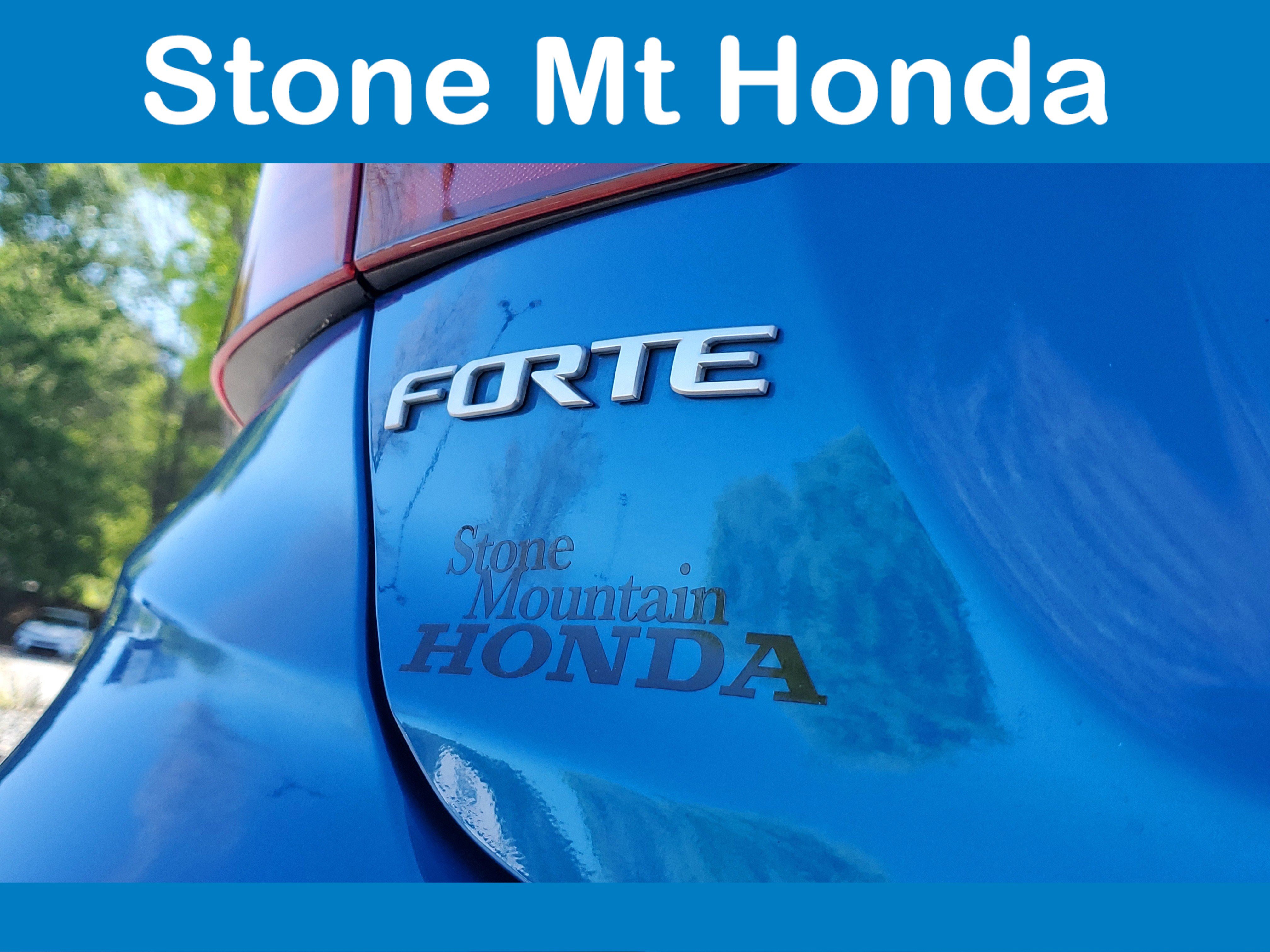 Used 2023 Kia Forte GT-Line w/ GT-Line Technology Package image 8