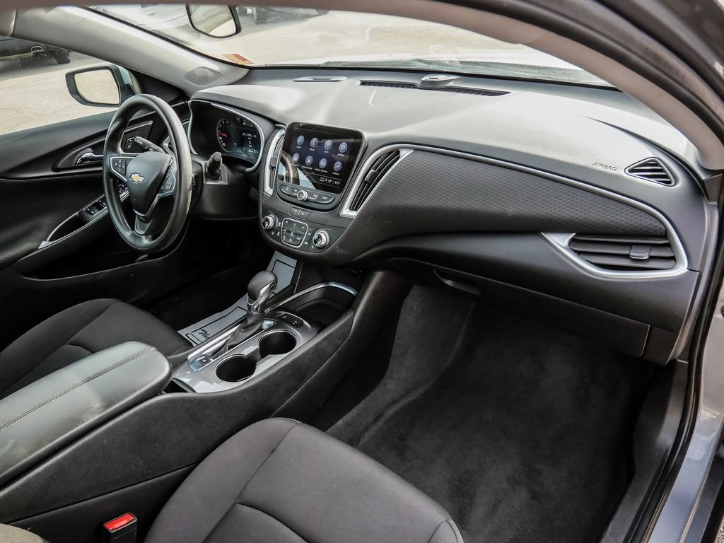 Used 2024 Chevrolet Malibu LT FWD image 15