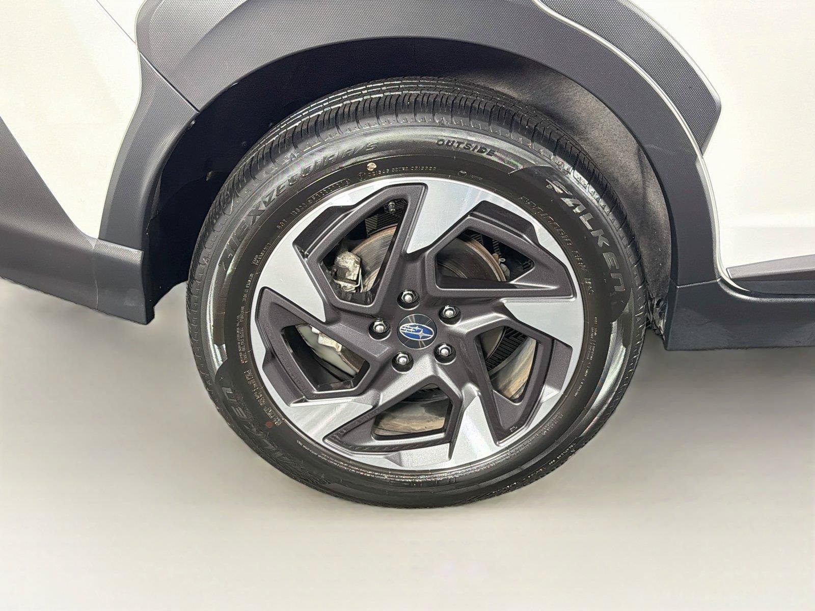Used 2024 Subaru Crosstrek 2.5i Limited AWD/4WD image 34