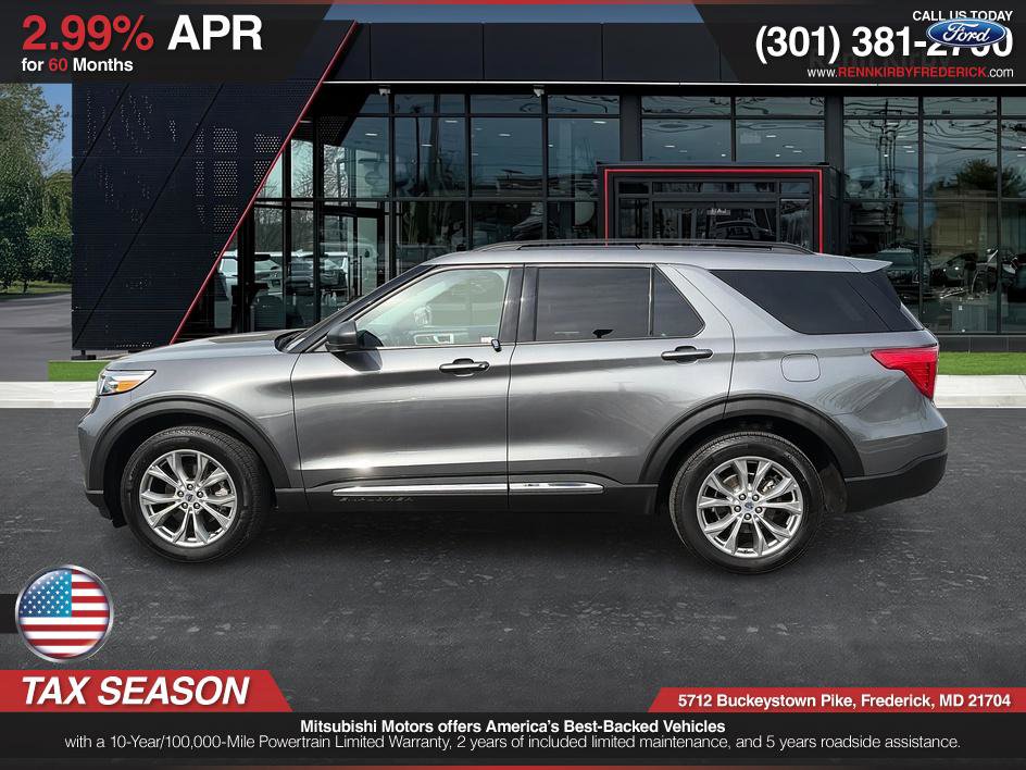 Used 2023 Ford Explorer XLT w/ Equipment Group 202A image 4