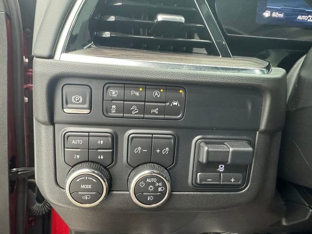 Used 2025 Chevrolet Tahoe Z71 w/ Z71 Off-Road Package AWD/4WD image 37
