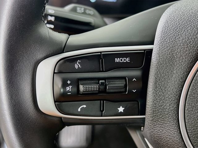 Used 2025 Kia Sportage X-Line w/ Premium Package AWD/4WD image 13