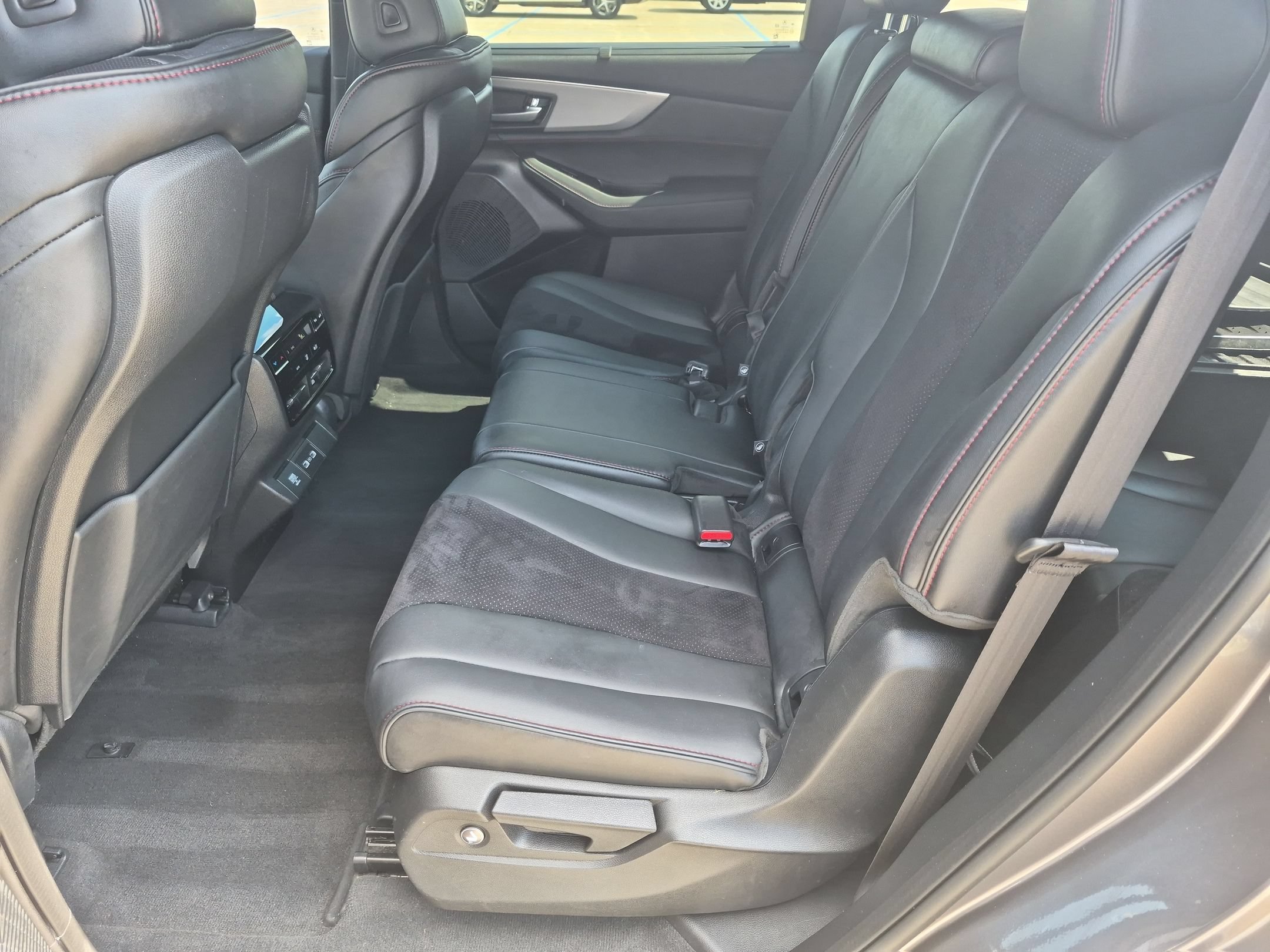 Used 2023 Acura MDX A-Spec AWD/4WD image 25