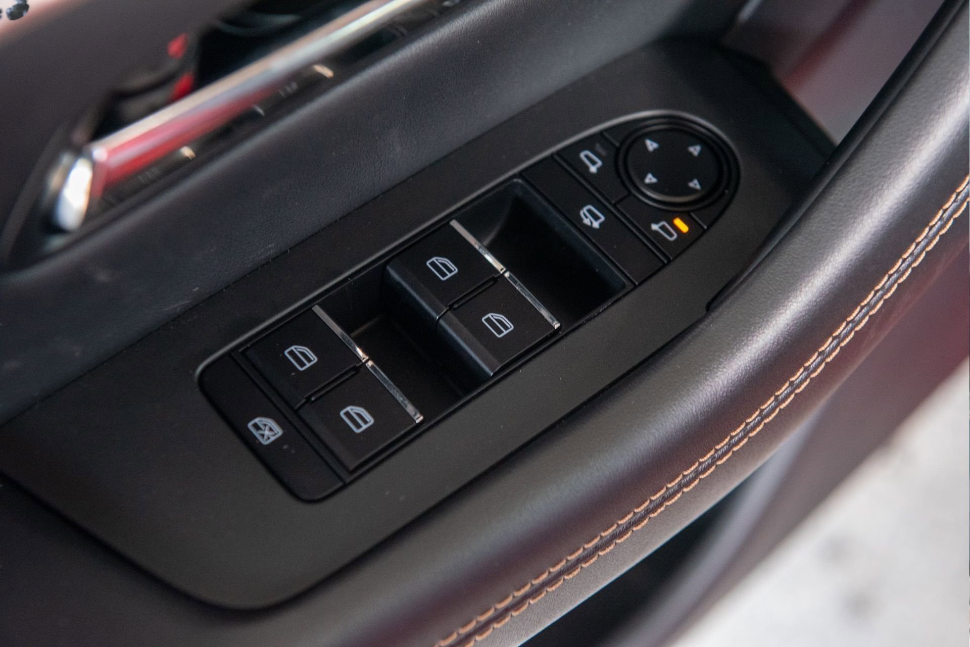 New 2025 MAZDA CX-70 Plug-In Hybrid w/ Premium Plus image 25