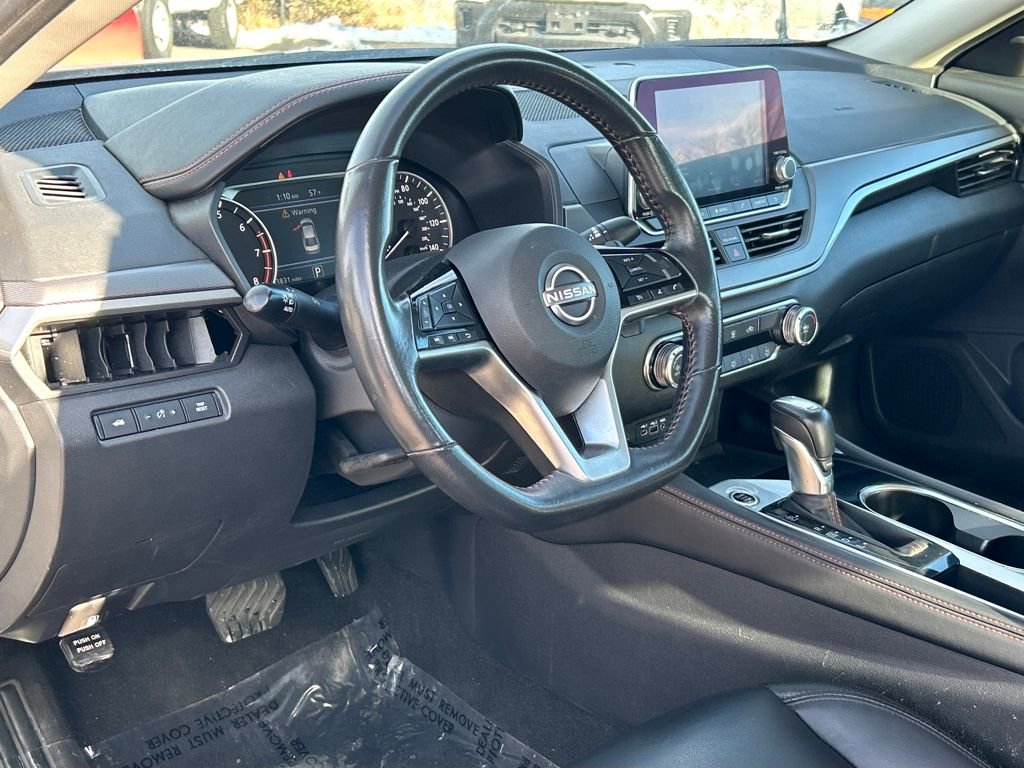 Used 2024 Nissan Altima 2.5 SR image 7