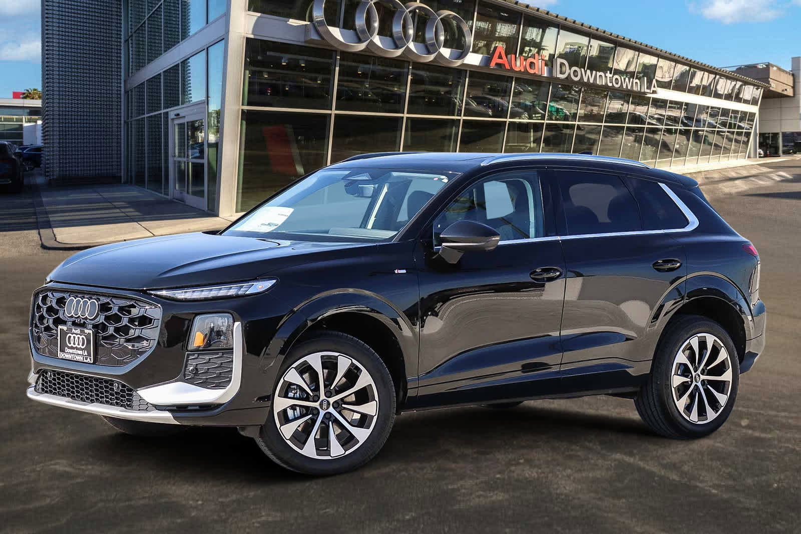 New 2026 Audi Q3 quattro 2.0T