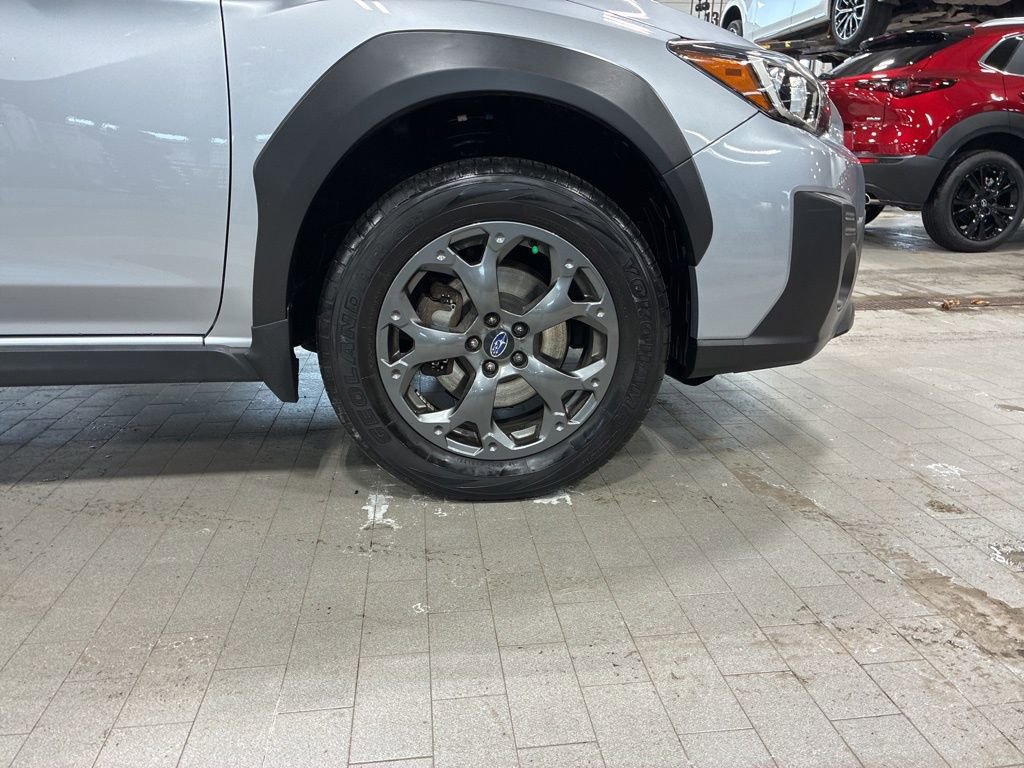 Used 2021 Subaru Crosstrek 2.5i Sport w/ Moonroof Package image 17