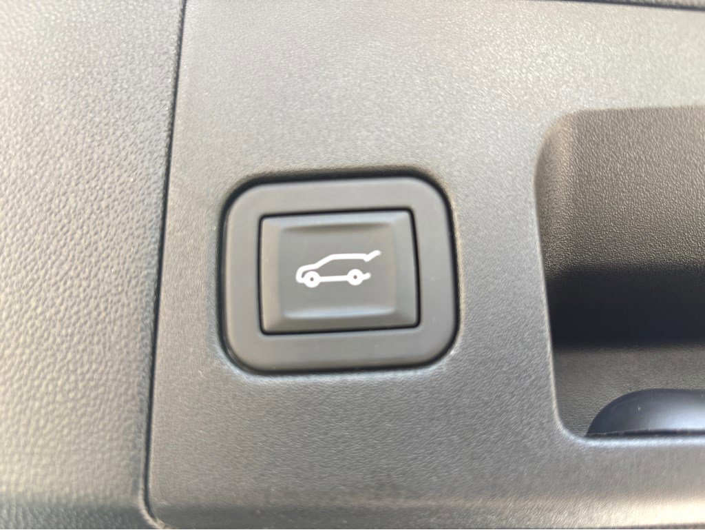 Certified 2025 Cadillac XT5 Premium Luxury image 22