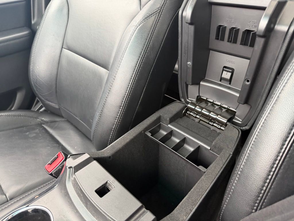 Used 2016 Ford Explorer XLT w/ Equipment Group 202A AWD/4WD image 20