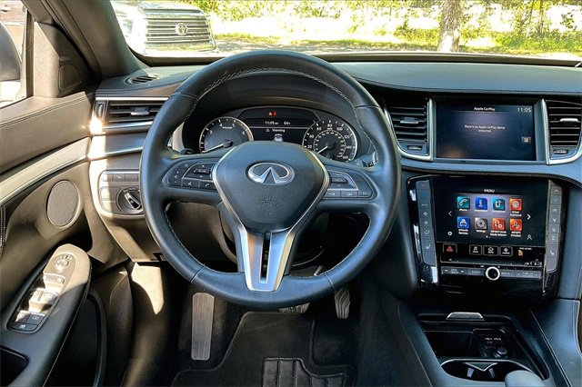 Used 2022 INFINITI QX55 Luxe w/ Accent Package image 8