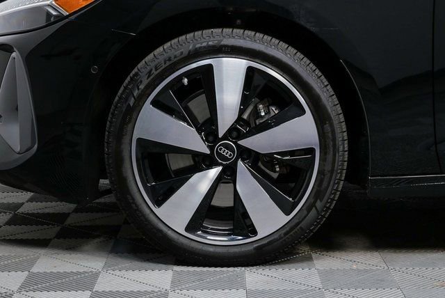 Used 2025 Audi A5 2.0T Premium Plus image 37