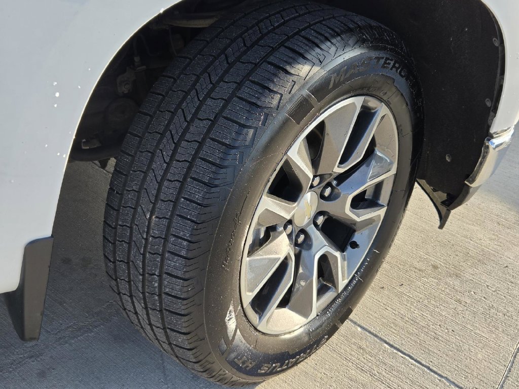 Used 2019 Chevrolet Silverado 1500 LT w/ Texas Edition RWD image 8