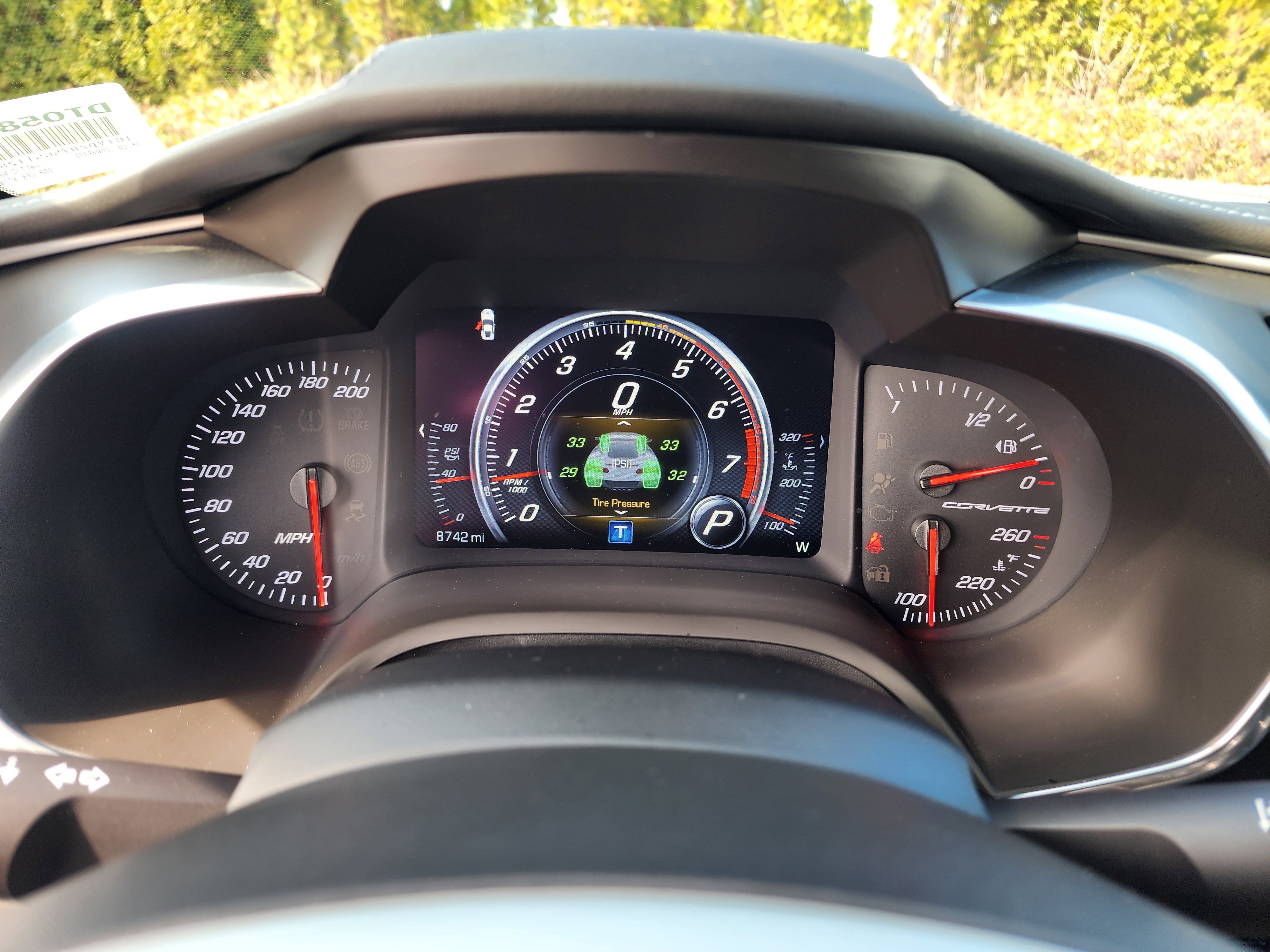 Used 2016 Chevrolet Corvette Stingray Coupe w/ 2LT Preferred Equipment Group image 25