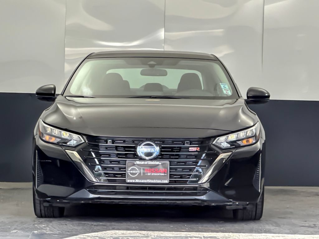 Used 2025 Nissan Sentra SR FWD image 8