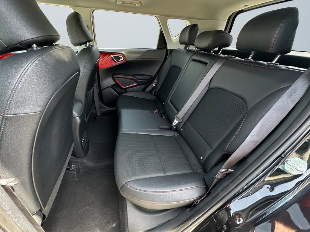 Used 2023 Kia Soul GT-Line FWD image 13