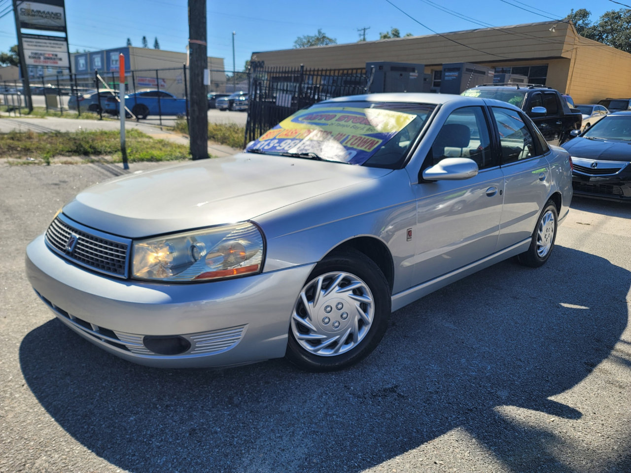 Used 2003 Saturn L-Series L200 image 3