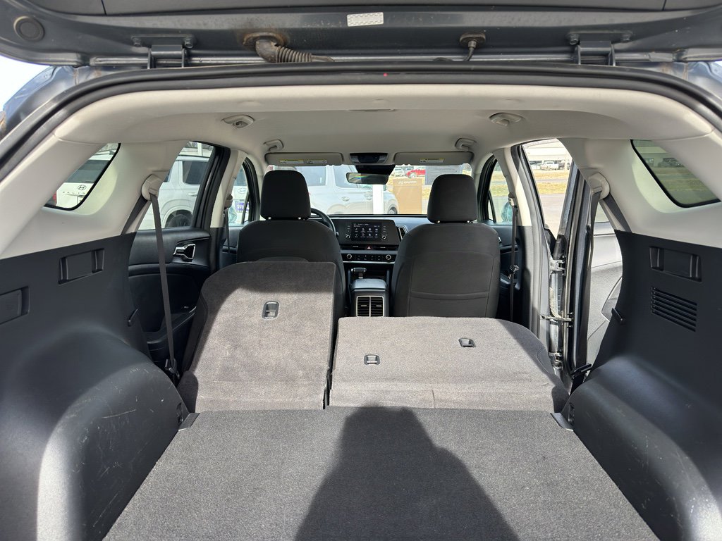 Used 2023 Kia Sportage LX image 33