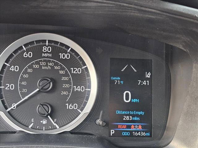 Used 2021 Toyota Corolla LE FWD image 11