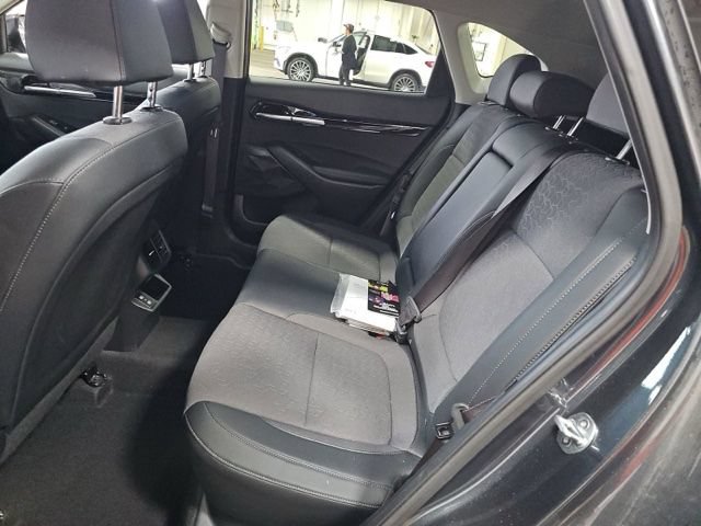Used 2024 Kia Seltos S AWD/4WD image 13