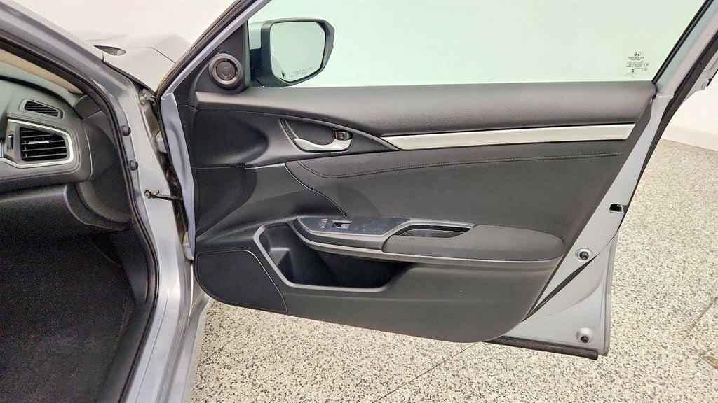 Used 2016 Honda Civic EX-T image 22