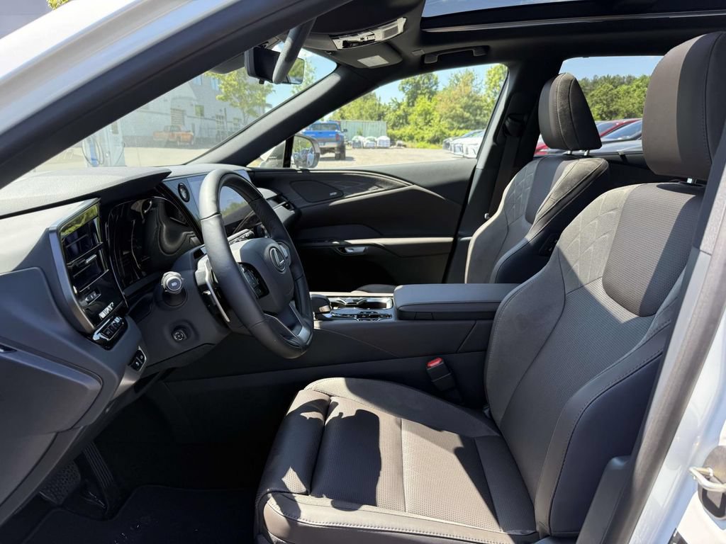 New 2026 Lexus RX 450h AWD image 12