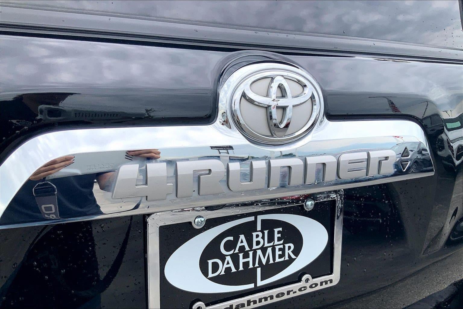 Used 2024 Toyota 4Runner Limited AWD/4WD image 29
