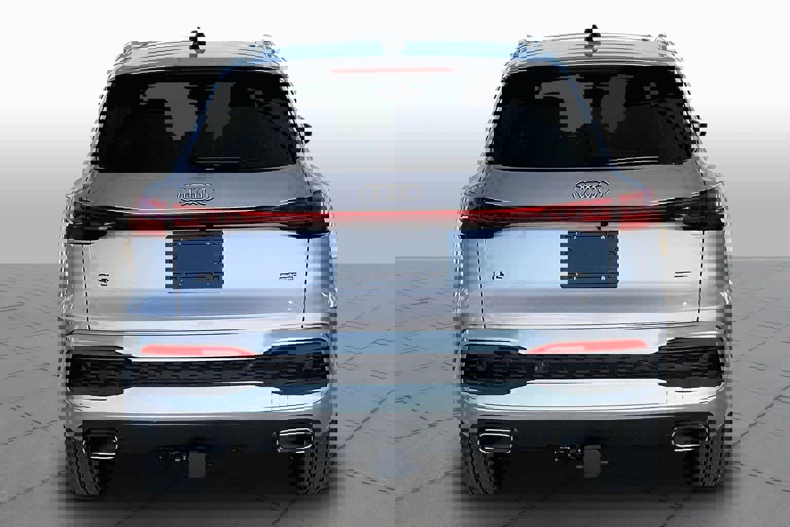 New 2026 Audi Q5 Premium image 4