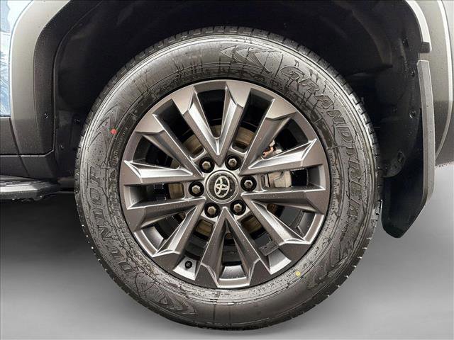 New 2026 Toyota Land Cruiser image 9