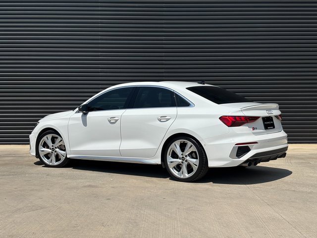 Used 2022 Audi S3 Premium image 3
