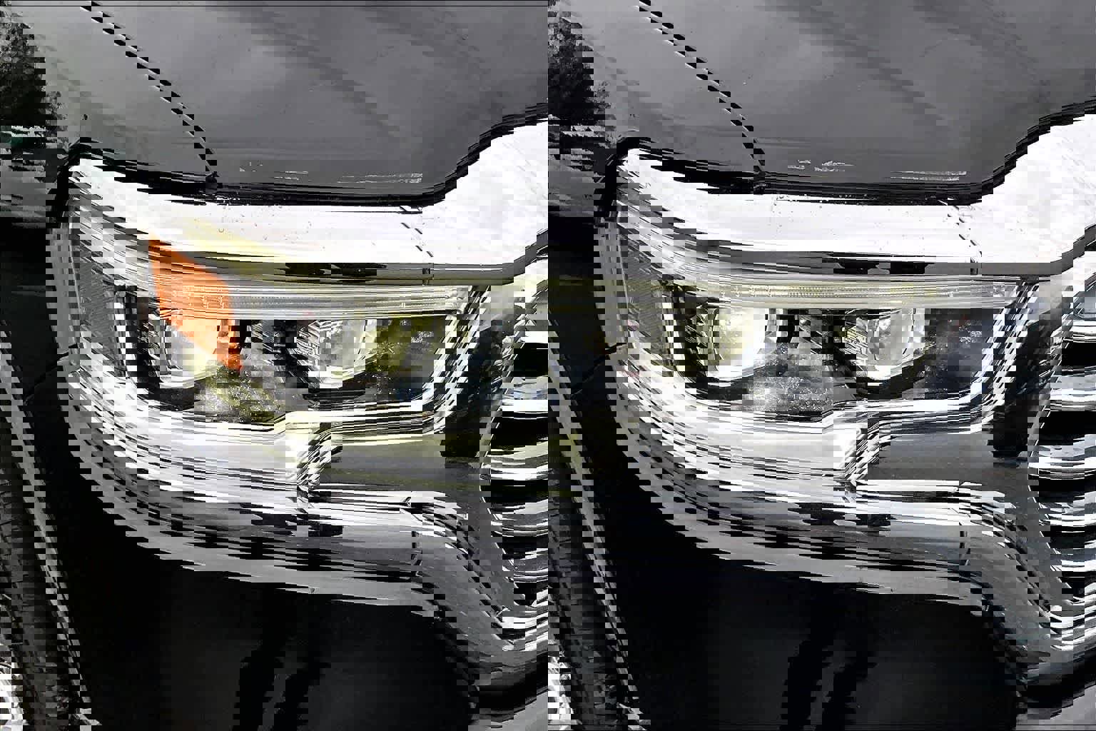 Used 2023 RAM 1500 Limited w/ Body-Colour Bumper Group image 31