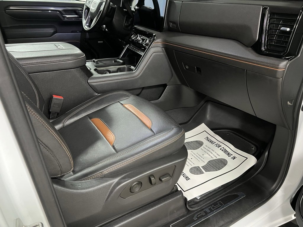 Used 2024 GMC Sierra 2500 AT4 w/ Technology Package image 60