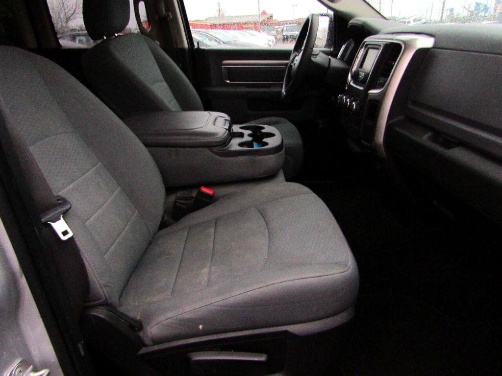 Used 2018 RAM 1500 Classic SLT RWD image 23