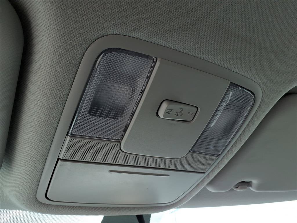 Used 2025 Kia Soul LX w/ LX Technology Package FWD image 33