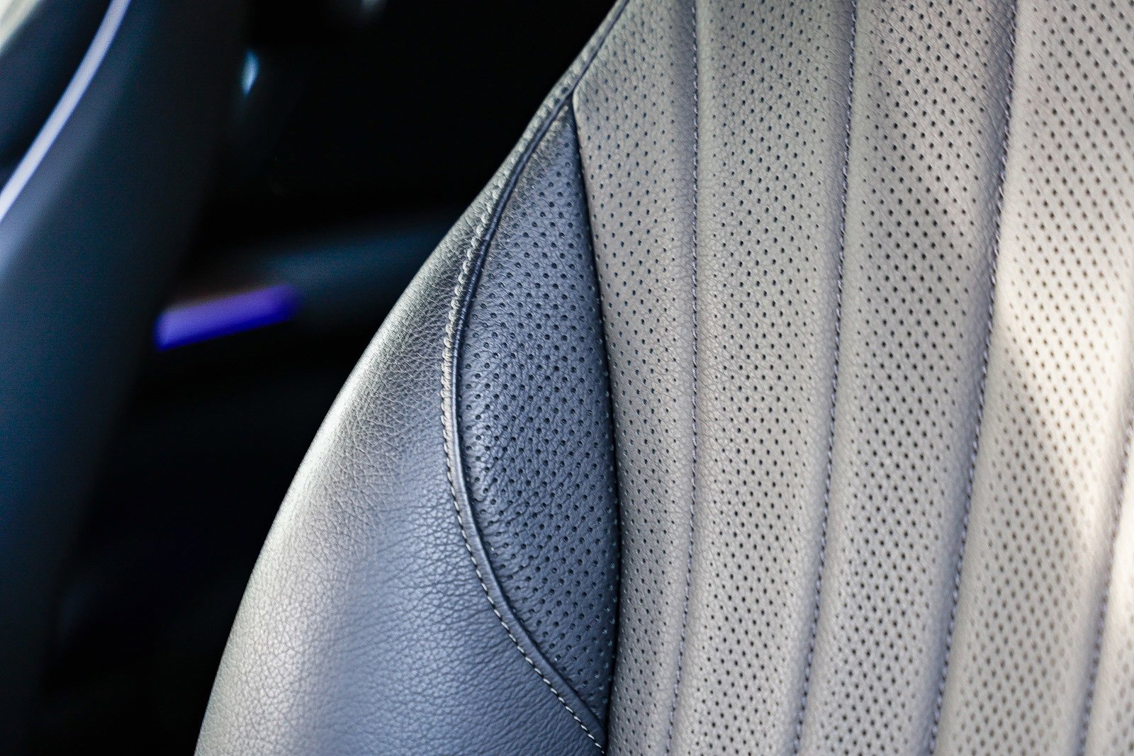 Certified 2023 Mercedes-Benz EQS 580 4MATIC SUV image 28