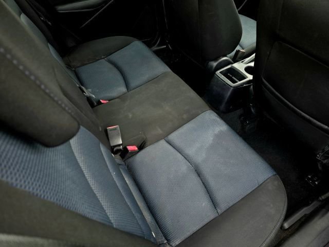 Used 2019 Toyota Yaris LE FWD image 33